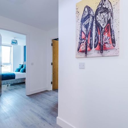 Lux Livin' Apartments - Luxury 5 Bed Apartment Manchester City Centre Экстерьер фото