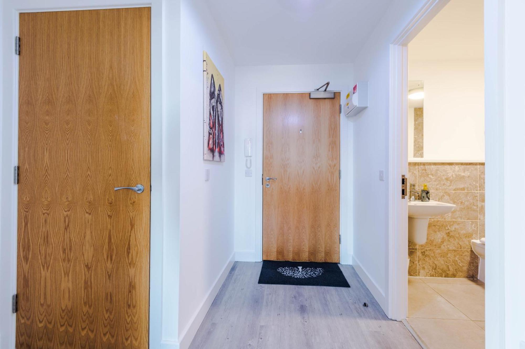 Lux Livin' Apartments - Luxury 5 Bed Apartment Manchester City Centre Экстерьер фото